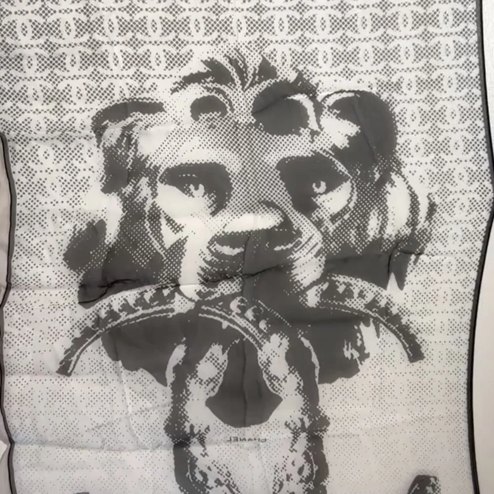 RARE 2010 Spring Chanel Lion Scarf